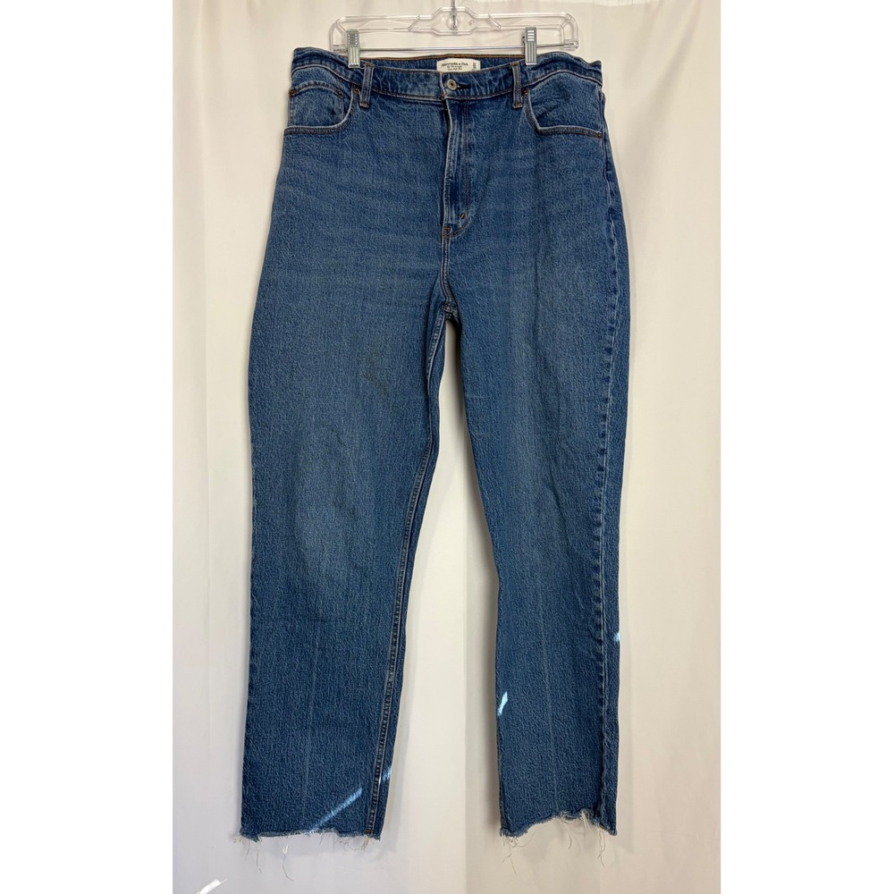 Abercrombie & Fitch Curve Love 90s Straight Ultra High Rise Jeans Blue 33 16R